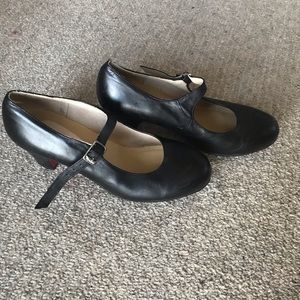 Menkes flamenco shoes